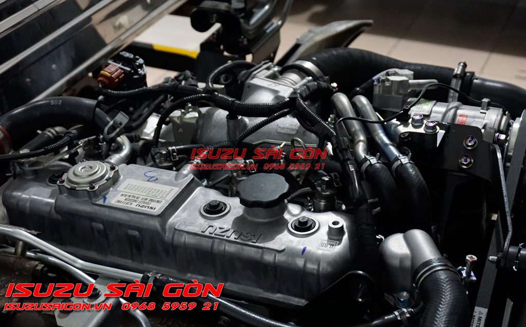 Xe Tải Isuzu 1T9 Mui Bạt | Isuzu 1.9 Tấn Mui Bạt 12